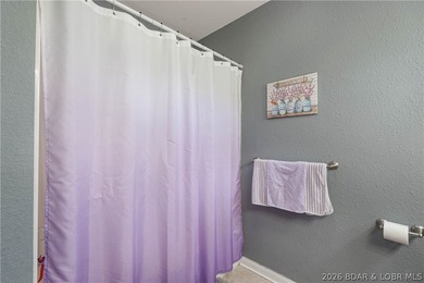 Beautifully updated and move-in ready, this 4-bedroom, 3-bath - photo 15