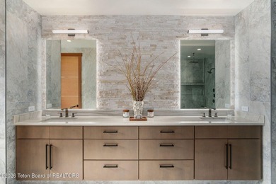 Architecturally significant modern residence set on 2.5 private - photo 15