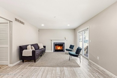 Welcome to this spacious and beautifully maintained 4-bedroom, 2 - photo 20