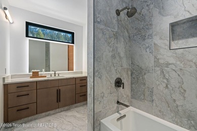 Architecturally significant modern residence set on 2.5 private - photo 26