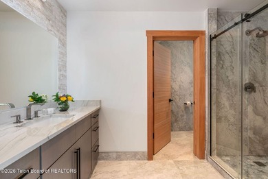 Architecturally significant modern residence set on 2.5 private - photo 29