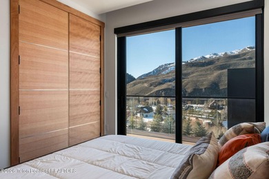 Architecturally significant modern residence set on 2.5 private - photo 38