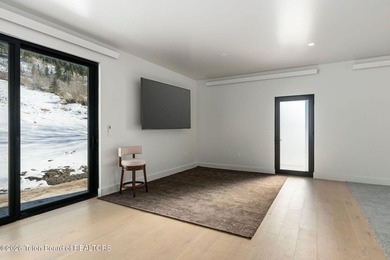 Architecturally significant modern residence set on 2.5 private - photo 41