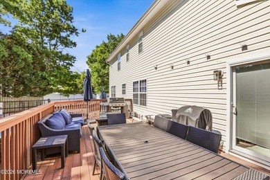 Welcome to this spacious and beautifully maintained 4-bedroom, 2 - photo 43