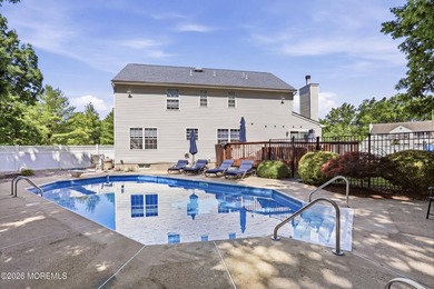 Welcome to this spacious and beautifully maintained 4-bedroom, 2 - photo 44
