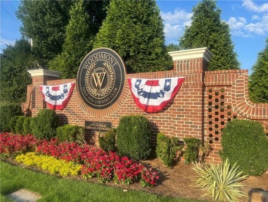 TERRIFIC HOME & GREAT VALUE IN WOODMONT GOLF AND COUNTRY CLUB! - photo 2