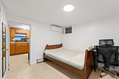 Spacious detached one-family home offering approximately 2,164 - photo 12