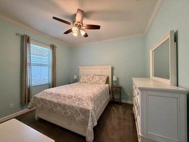 Welcome to this beautifully maintained 4-bedroom, 3-bath, 3-car - photo 21