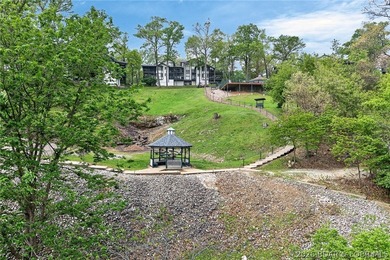 Experience the perfect blend of accessibility & quiet lakeside - photo 22