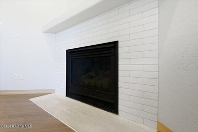 Attractive Hayden rancher offering the ease of one-level living! - photo 8