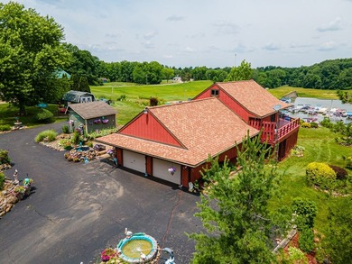 Beautiful Candlewood lakefront home! This 3 bedroom, 2 bath home - photo 4