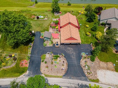 Beautiful Candlewood lakefront home! This 3 bedroom, 2 bath home - photo 6