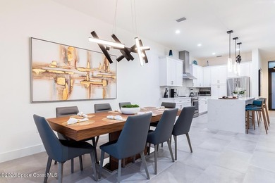 Stunning 4BD/4.5BA oceanfront villa in Melbourne Beach, offered - photo 5