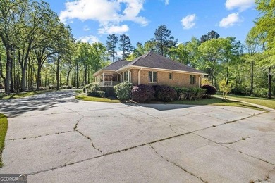 AMAZING POTENTIAL !!! Prime location directly on Jefferson - photo 39