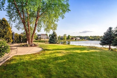 Excited to present this meticulously maintained 5 bedroom, 3.5 - photo 3