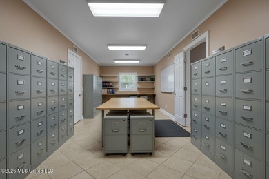 (Pictures with furniture are AI generated) This beautifully - photo 25