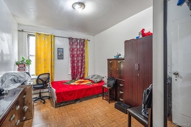 Legal 4 family 7 Bedrooms & 6 full bathrooms +5 Rooms in - photo 29