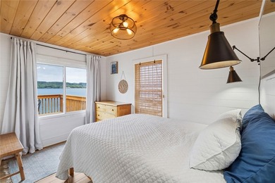 Keuka Lake cottage with 56 feet of frontage and plenty of space - photo 12