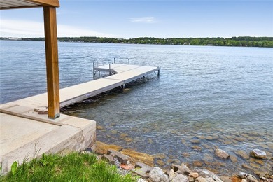 Keuka Lake cottage with 56 feet of frontage and plenty of space - photo 37