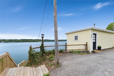 Keuka Lake cottage with 56 feet of frontage and plenty of space - photo 39