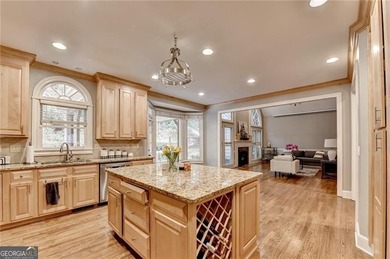 PRICE IMPROVEMENT!! Stately 6-bedroom, 5-bath executive home - photo 12