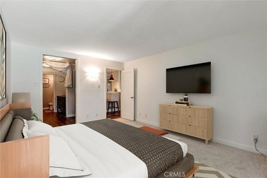 Welcome to this rare top-floor, end unit, fully remodeled 2 - photo 12