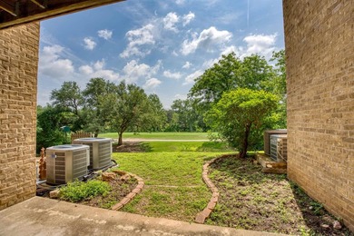This exceptional townhome is in the heart of Horseshoe Bay - photo 16
