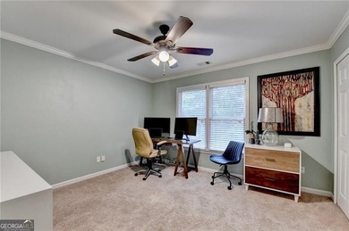PRICE IMPROVEMENT!! Stately 6-bedroom, 5-bath executive home - photo 23