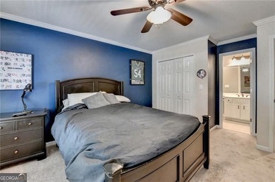 PRICE IMPROVEMENT!! Stately 6-bedroom, 5-bath executive home - photo 26
