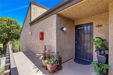 Welcome to this rare top-floor, end unit, fully remodeled 2 - photo 31