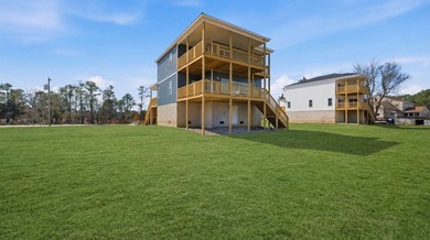 Waterfront | Brand New Coastal Construction | Move-In Ready - photo 34