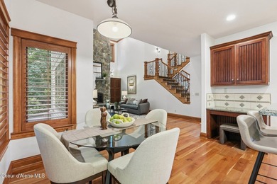 Located in the gated Hayden Lake Country Club Estates, this - photo 9