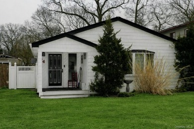 Canaan Lake  Condo For Sale in Patchogue New York