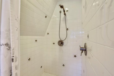 Welcome to 130 Lands End Road-an exceptional lakefront retreat - photo 46