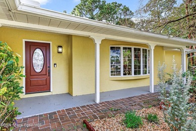Welcome home to this charming 3 bedroom, 2 bath pool home on a - photo 3