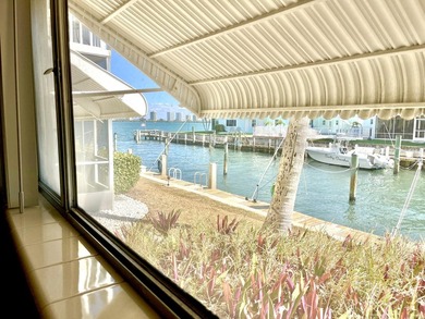 This lovely first floor 2 bedroom, 2 full bath condo is light - photo 7