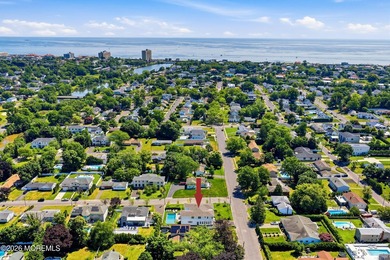 Presenting an extraordinary Hamptons-style luxury estate - photo 11