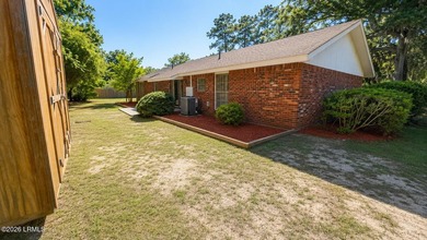 Welcome to 3000 Dogwood Street in Beaufort! This well-maintained - photo 14