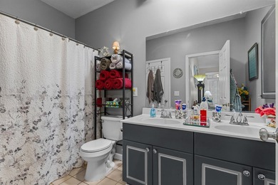 Welcome to this gorgeous 2-bedroom, 1-bathroom condo in the - photo 23