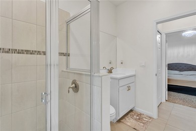 Hello luxury! Welcome home to this 2024 DR Horton masterpiece - photo 23