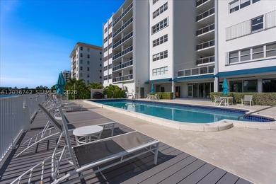Experience waterfront living at its finest in this 1-bedroom, 1 - photo 33