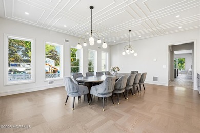 Presenting an extraordinary Hamptons-style luxury estate - photo 35