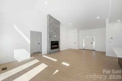 NEW CONSTRUCTION, Located in Kenmure this brand new cottage - - photo 8