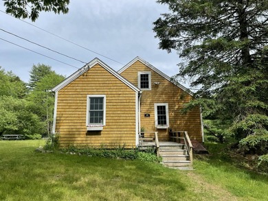 Pine Cottage sits overlooking an attractive grove of young white - photo 4