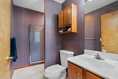 GOLF FRONT LIVING WITH DYNAMIC WATER FEATURE VIEWS! This - photo 31