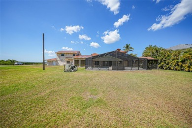 Unique is an understatement in describing this 4 bedroom, 3 - photo 33