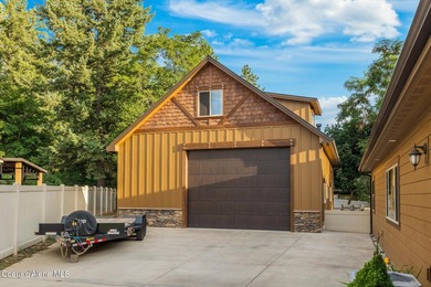 Welcome to this exceptional Craftsman style 2495 sq ft - photo 5