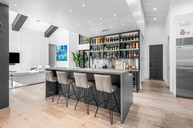 Completely Designer 6 BD 5.5 BA in Devon Place with elevated - photo 9