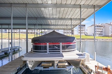 Walk-in from the Parking Lot! End Unit! Turn-Key! Great views of - photo 44