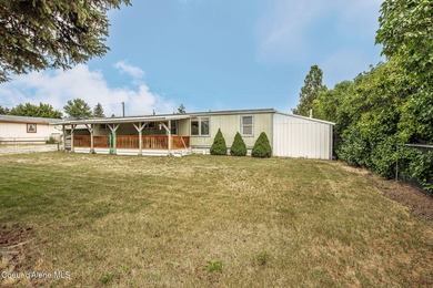 Don't miss this manufactured home with 3 spacious bedrooms and 2 - photo 3